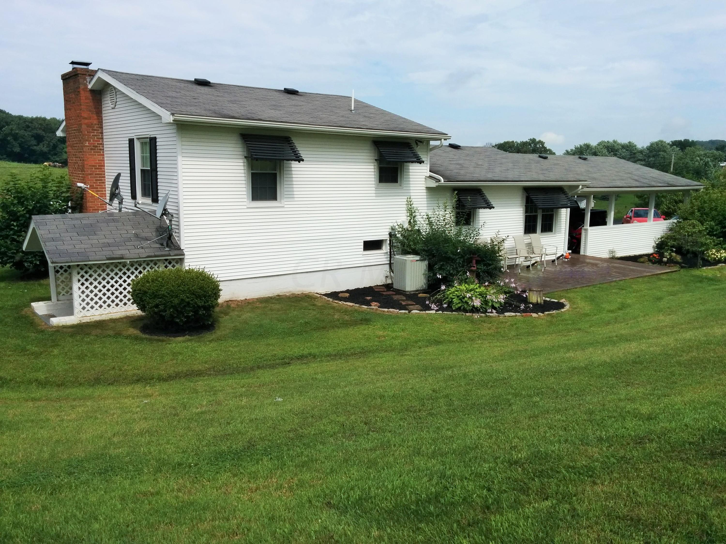5470 Hopewell Church Road Southwest Lancaster, OH 43130 - Photo 7 of 28