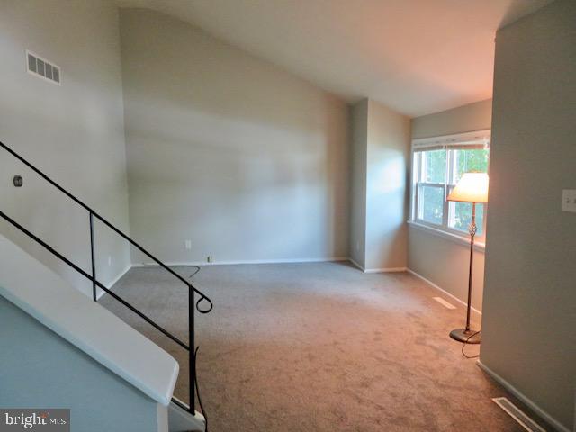 516 Banyan Road Newark, DE 19713 - Photo 3 of 13 Gallery Image 3