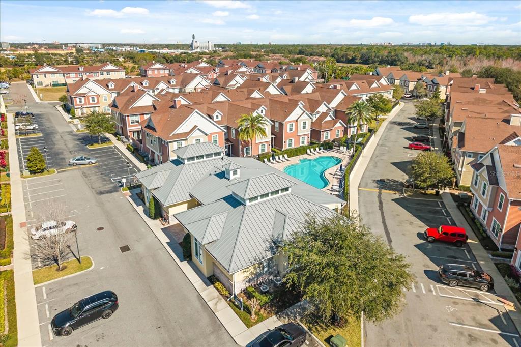 2637 Sunrise Shores Drive Kissimmee, FL 34747 - Photo 35 of 39 an aerial view of multiple house