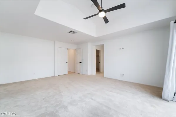 $3,800 | 299 Queen Creek Circle, Henderson, NV 89052