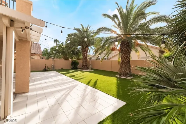 $3,999 | 299 Queen Creek Circle, Henderson, NV 89052