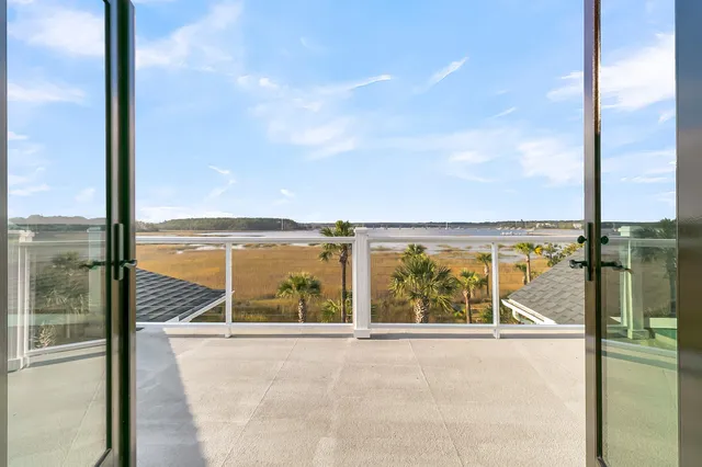 $3,399,999 | 2777 Oak Manor Drive, Mount Pleasant, SC 29466