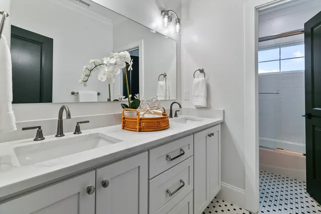 $3,399,999 | 2777 Oak Manor Drive, Mount Pleasant, SC 29466