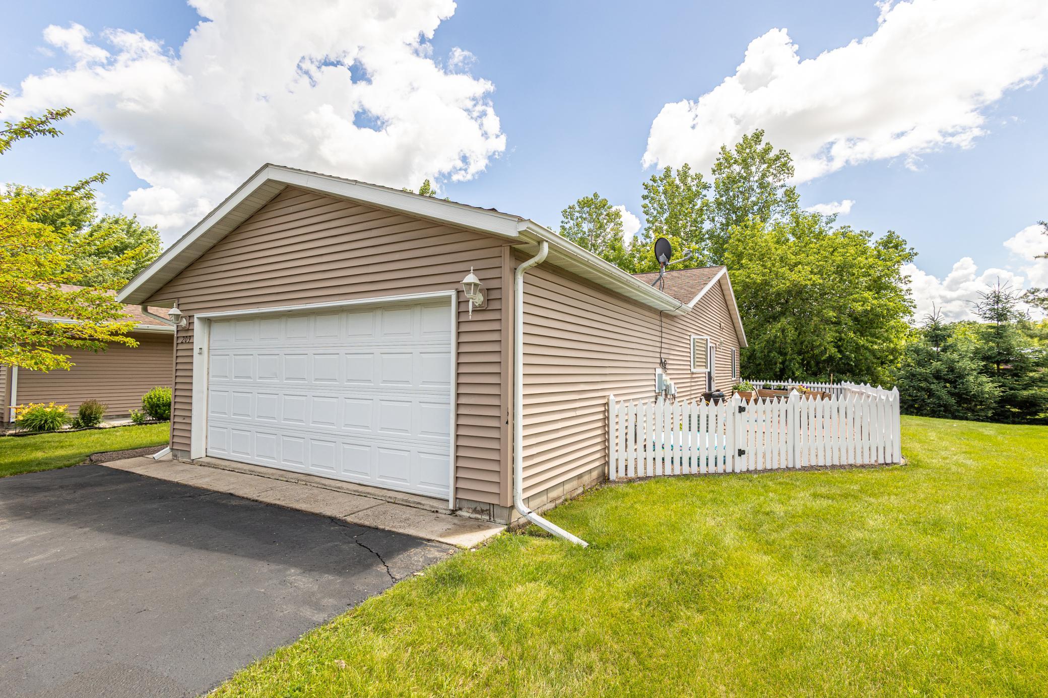 209 Northeast 3rd Street Milaca, MN 56353 - Photo 2 of 19