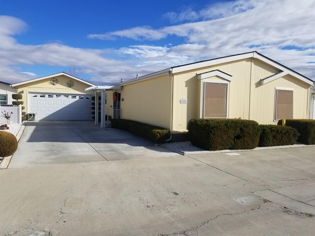 22241 Nisqually Road Apple Valley, CA 92308 - Photo 1 of 1 Gallery Image 1