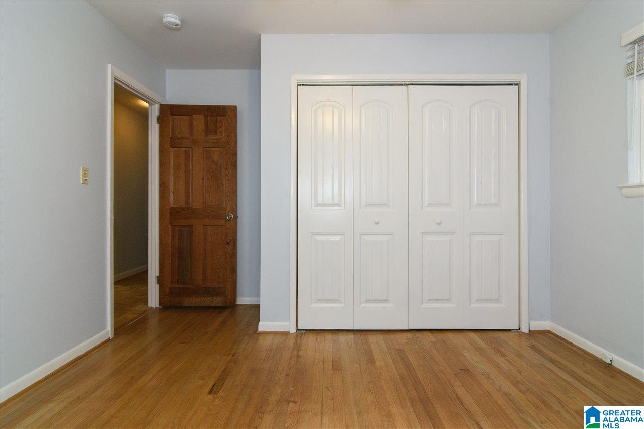 3941 Kyle Lane Birmingham, AL 35243 - Photo 12 of 29