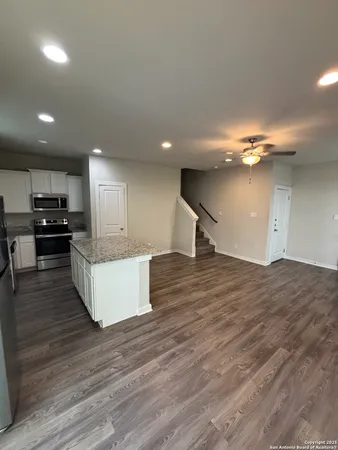 $1,600 | 13314 Stadium Cove, Unit 102, San Antonio, TX 78249