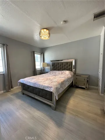 $2,600 | 226 East Tamarack Avenue, Inglewood, CA 90301