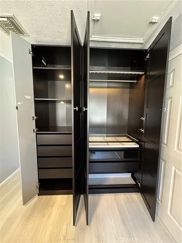 $2,600 | 226 East Tamarack Avenue, Inglewood, CA 90301