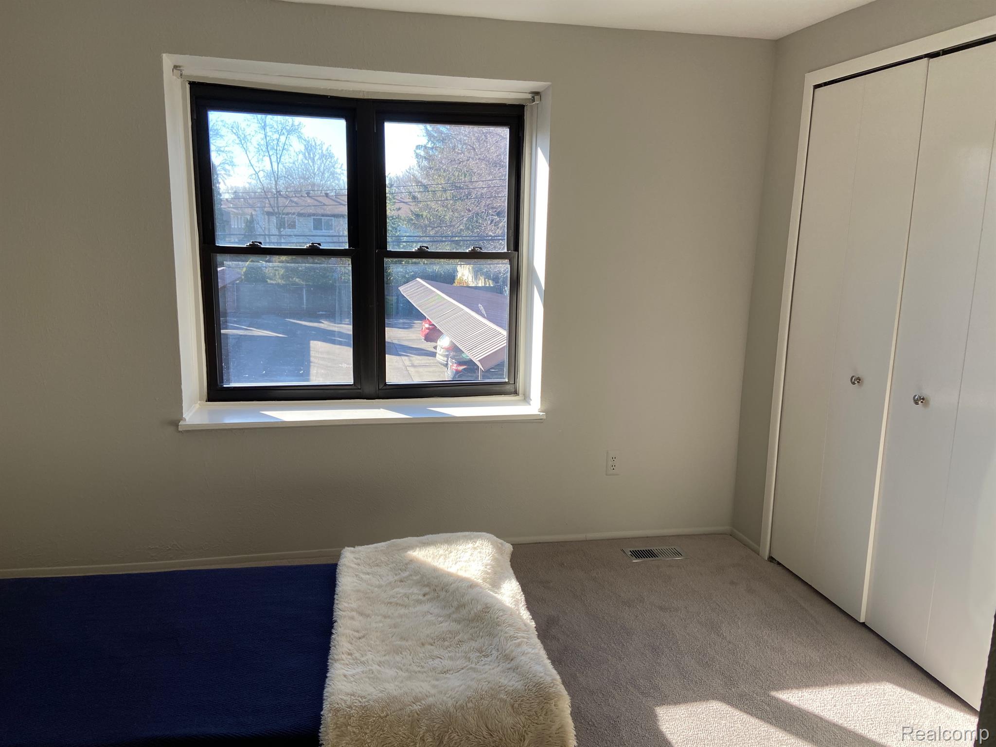 5045 North Crooks Road, Unit 20 Royal Oak, MI 48073 - Photo 32 of 46 Third bedroom.