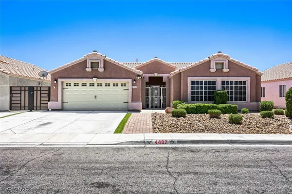 $2,700 | 4407 Golden Palomino Lane, North Las Vegas, NV 89032
