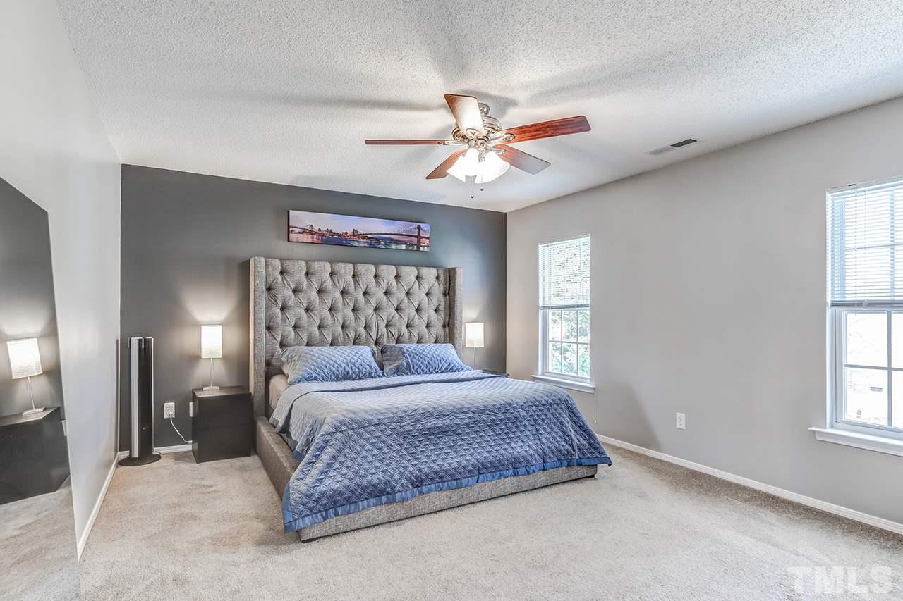 5713 Enoree Lane Raleigh, NC 27616 - Photo 11 of 25 Gallery Image 11