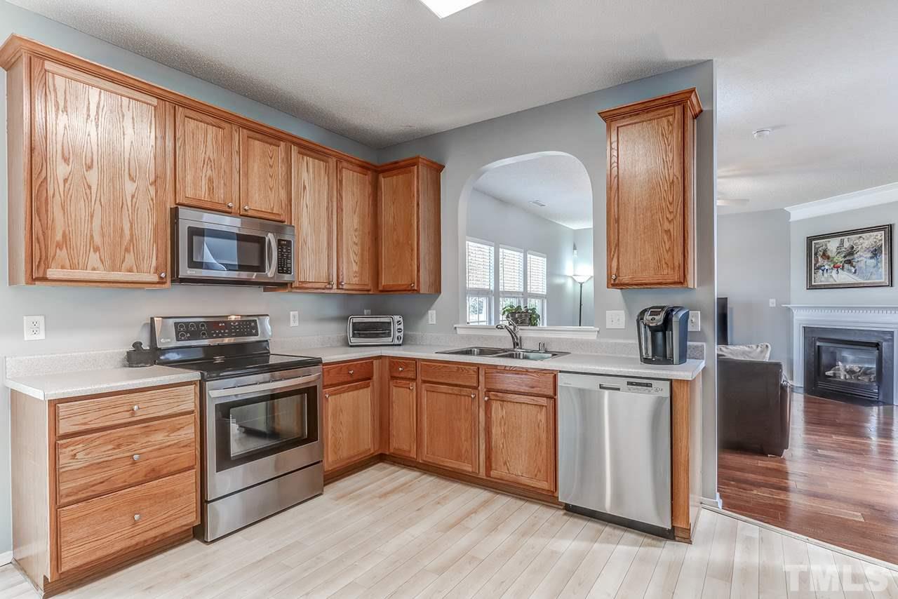 5713 Enoree Lane Raleigh, NC 27616 - Photo 7 of 25 Gallery Image 7