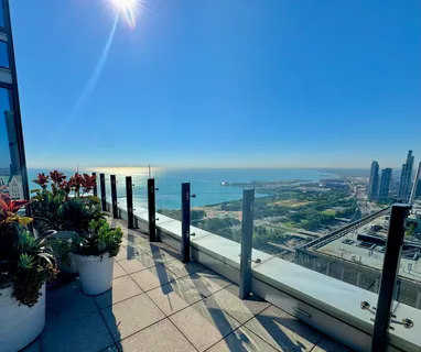$550,000 | 60 East Monroe Street, Unit 2608, Chicago, IL 60603