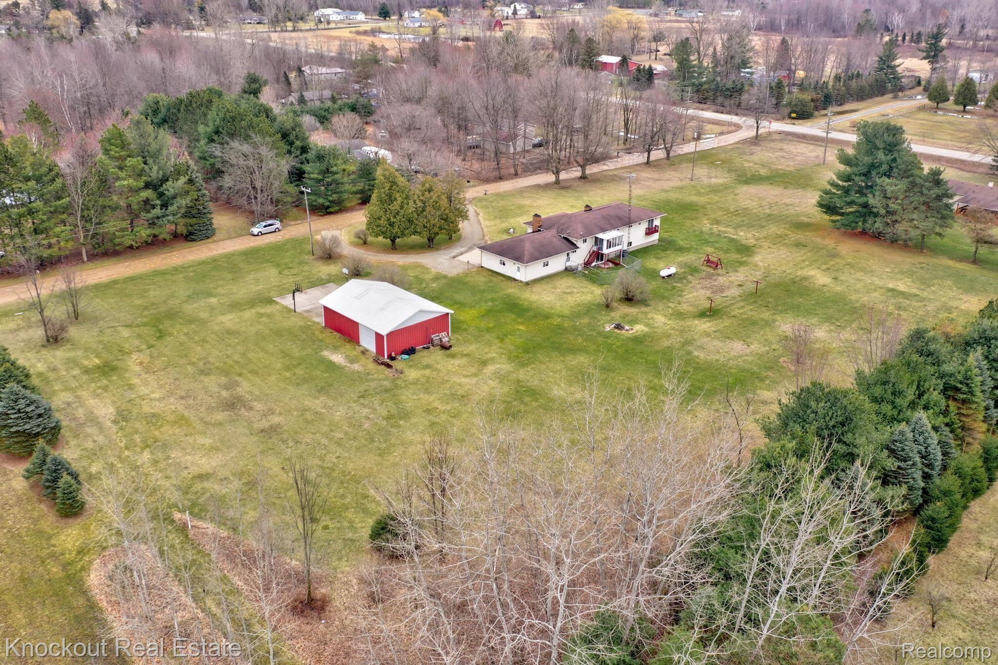 8464 Fallahay Road Millington, MI 48746 - Photo 54 of 60 54-web-or-mls-8464 Fallahay Rd Millington - 54.jpg