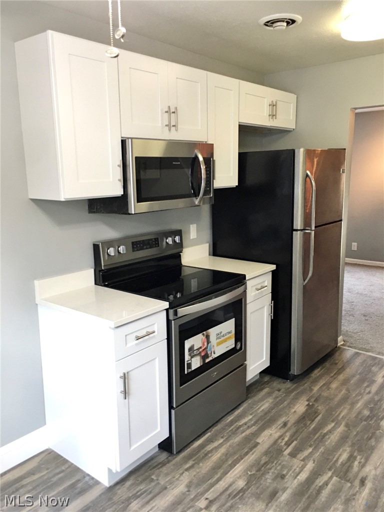 29959 Regent Road Wickliffe, OH 44092 - Photo 2 of 12 Gallery Image 2