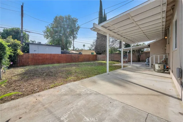 $3,500 | 17608 Martha Street, Encino, CA 91316