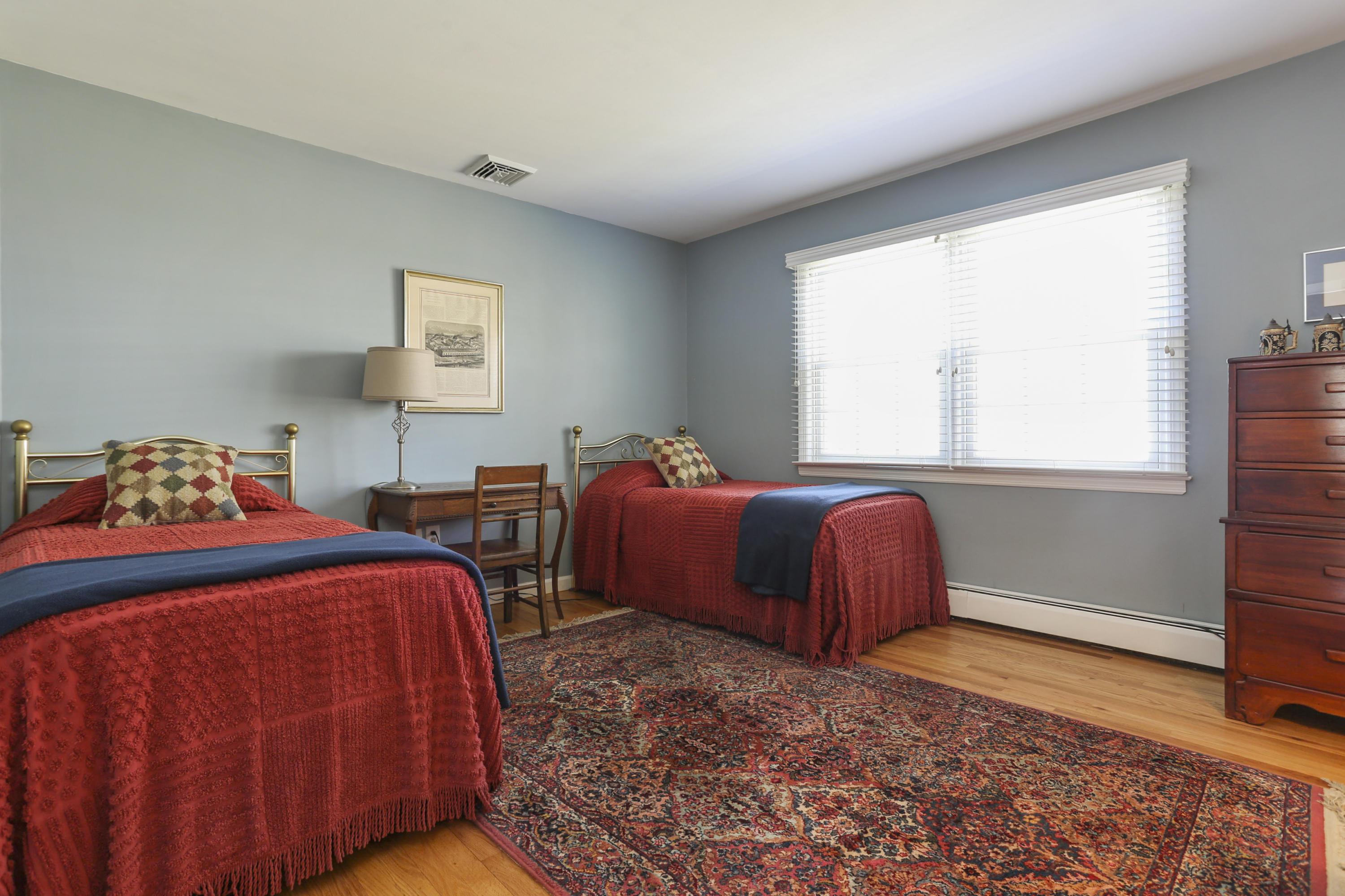 28 Miller Road Darien, CT 06820 - Photo 25 of 40 024-photo-bedroom-8106582