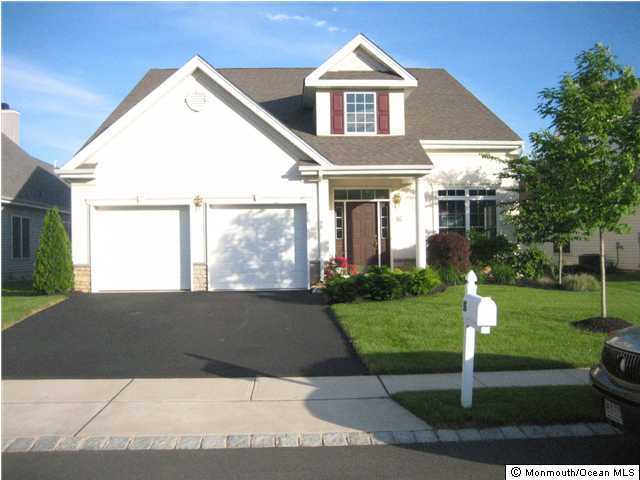 16 Crawford Road Manalapan, NJ 07726 - Photo 1 of 3 Primary Photo