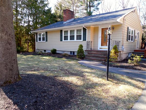 4 Pineridge Road Wilmington, MA 01887 - Photo 1 of 22 Gallery Image 1