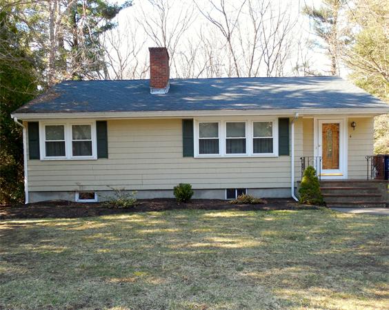 4 Pineridge Road Wilmington, MA 01887 - Photo 2 of 22 Gallery Image 2
