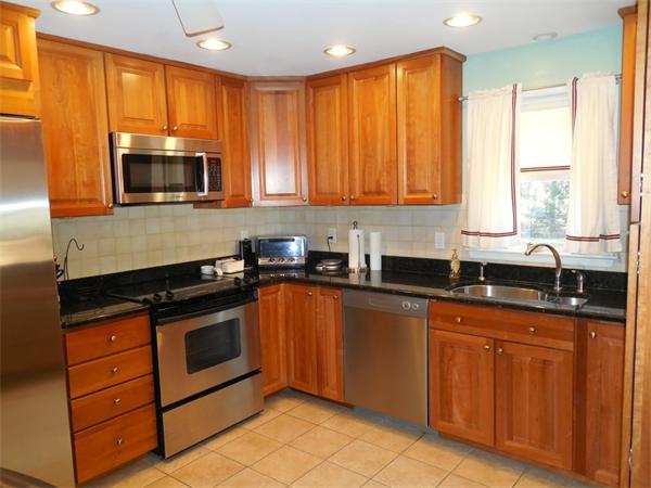 4 Pineridge Road Wilmington, MA 01887 - Photo 4 of 22 Gallery Image 4