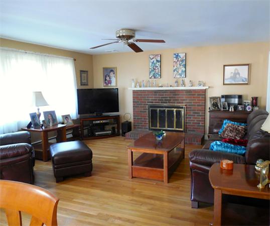 4 Pineridge Road Wilmington, MA 01887 - Photo 5 of 22 Gallery Image 5