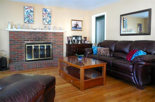 4 Pineridge Road Wilmington, MA 01887 - Photo 6 of 22 Gallery Image 6