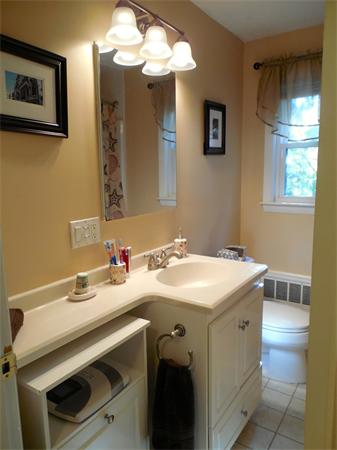 4 Pineridge Road Wilmington, MA 01887 - Photo 8 of 22 Gallery Image 8