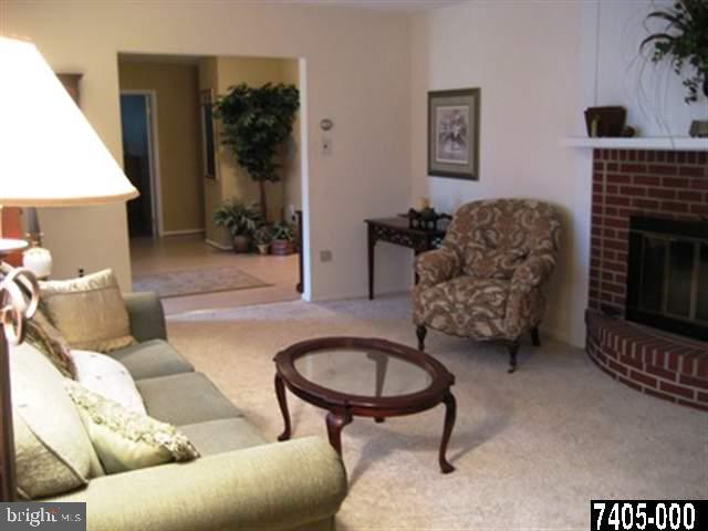 2341 Merrill Road York, PA 17403 - Photo 3 of 21