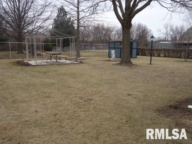 8916 Ridgewood Road Rock Island, IL 61201 - Photo 19 of 22