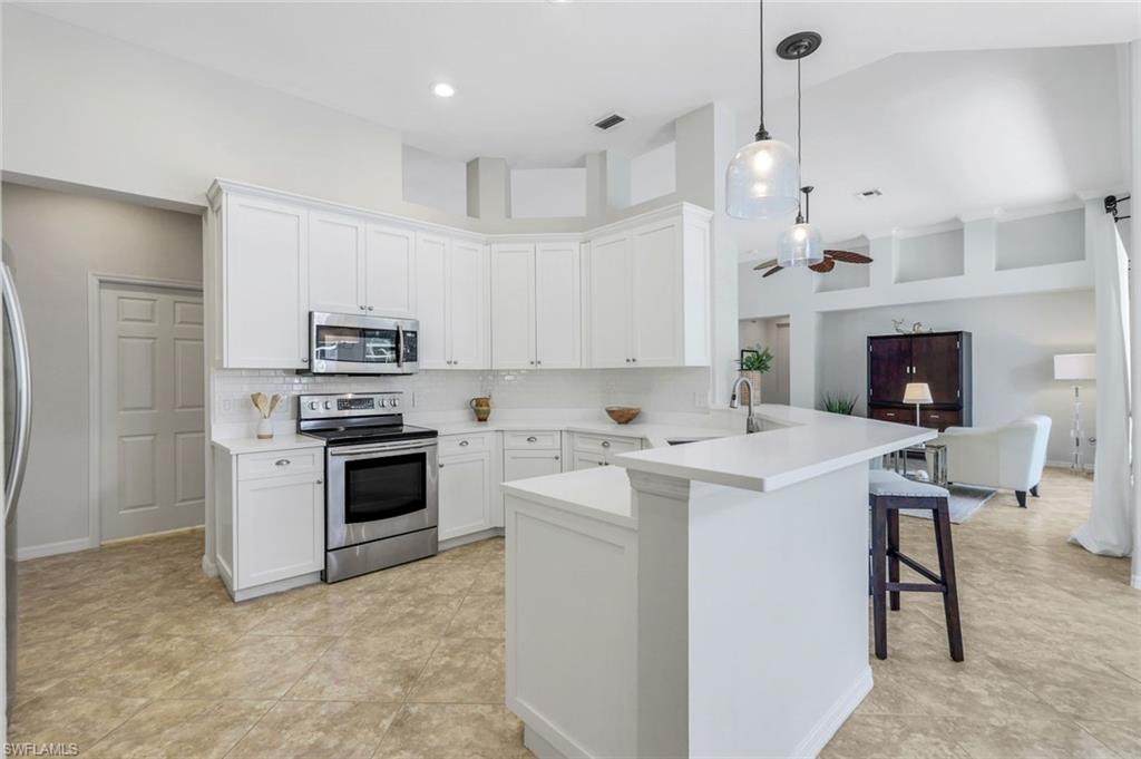 1932 Springberry Circle Naples, FL 34109 - Photo 11 of 34