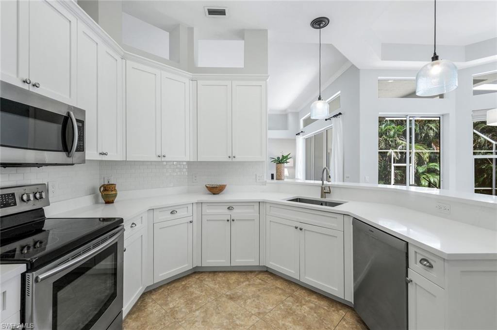 1932 Springberry Circle Naples, FL 34109 - Photo 9 of 34