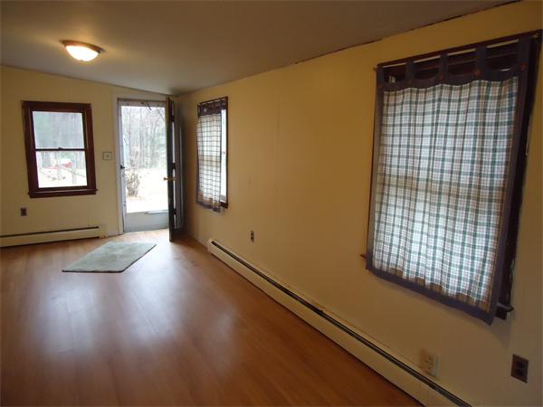 3 Chestnut Street Merrimac, MA 01860 - Photo 12 of 17 Gallery Image 12