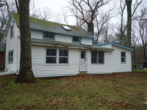 3 Chestnut Street Merrimac, MA 01860 - Photo 3 of 17 Gallery Image 3