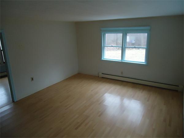 3 Chestnut Street Merrimac, MA 01860 - Photo 7 of 17 Gallery Image 7