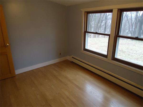3 Chestnut Street Merrimac, MA 01860 - Photo 9 of 17 Gallery Image 9