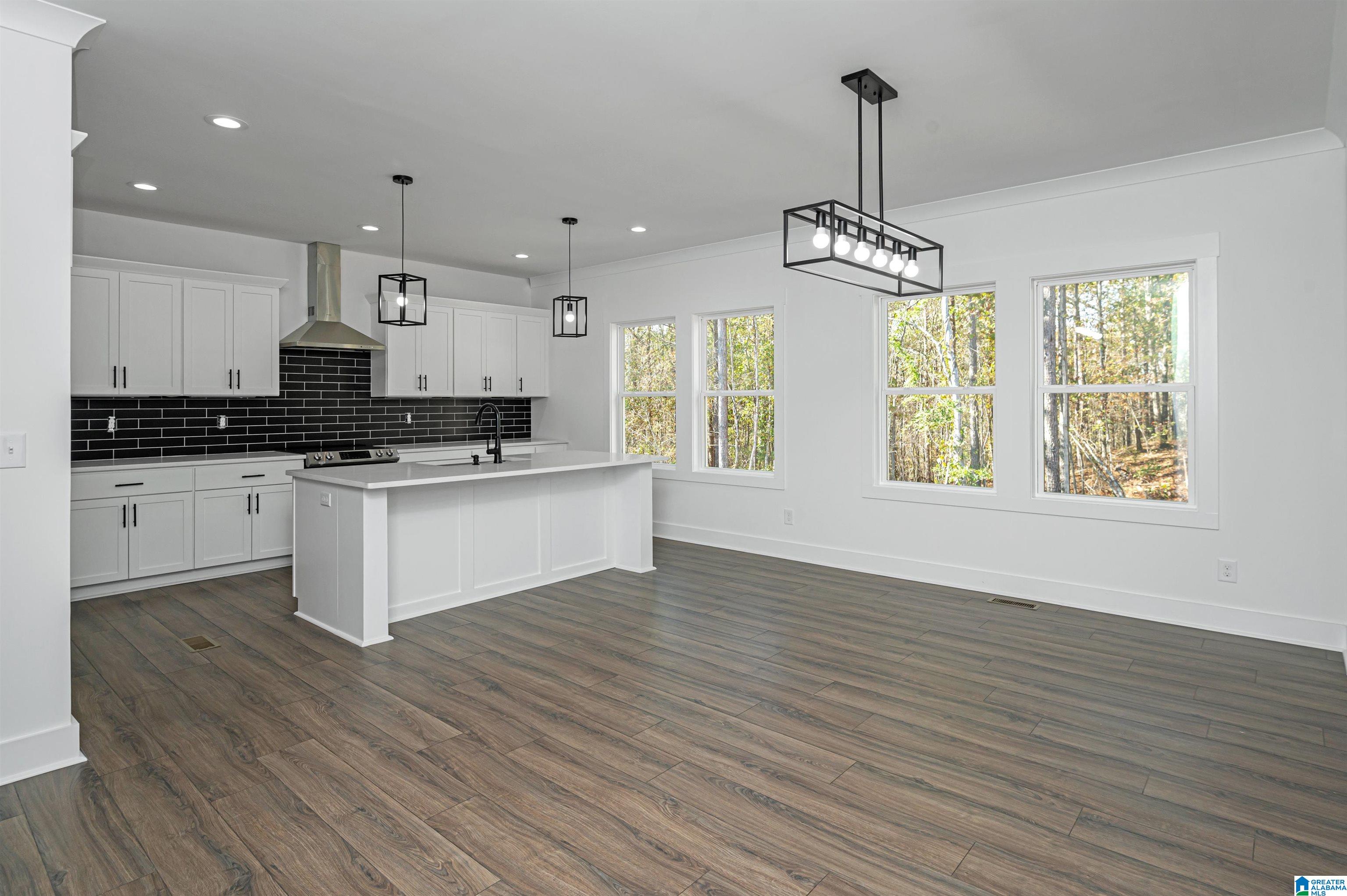 1009 Lake View Lane Calera, AL 35040 - Photo 14 of 52