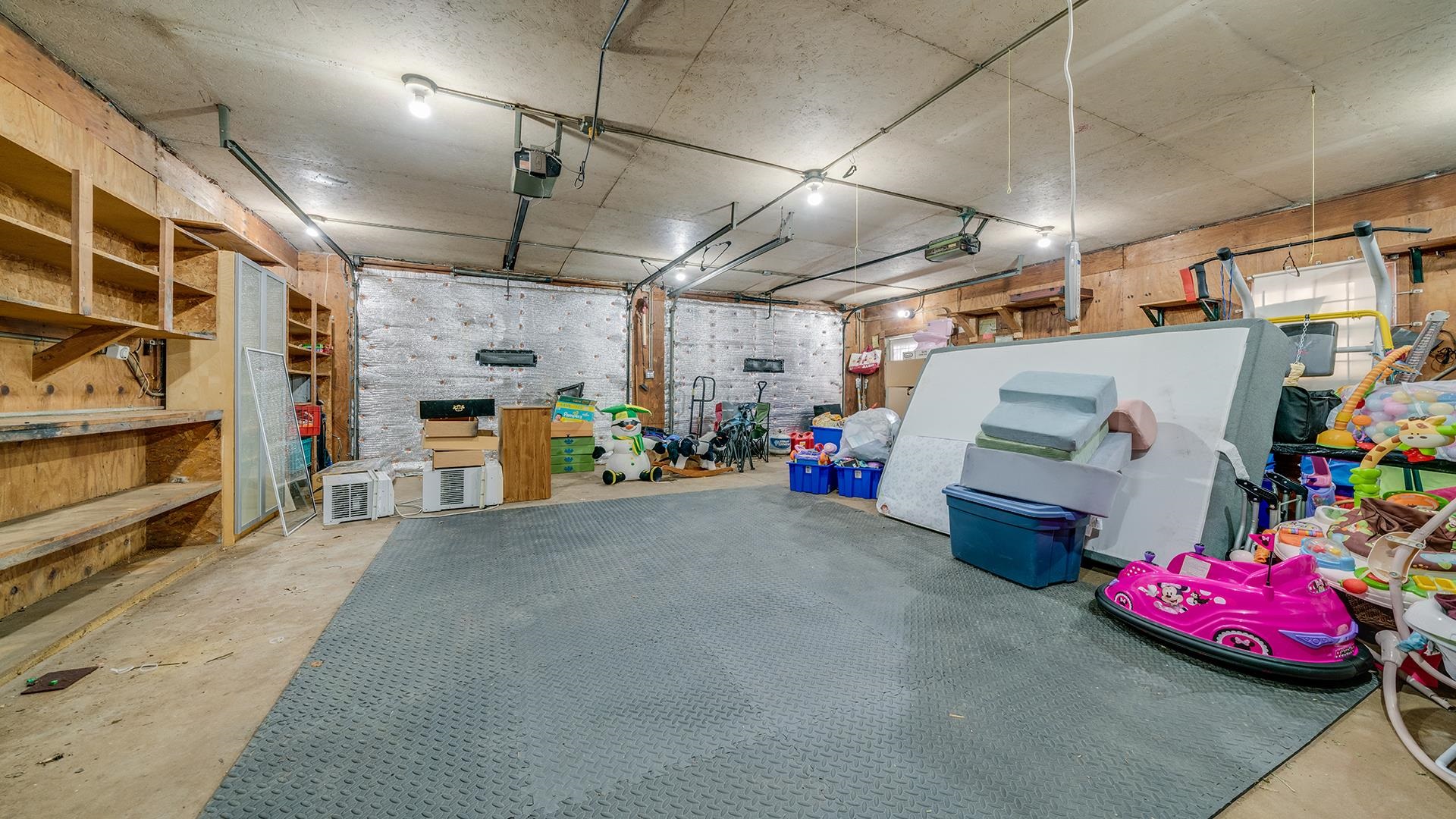 4738 Owen Center Road Rockford, IL 61101 - Photo 21 of 42 a view of a garage with storage