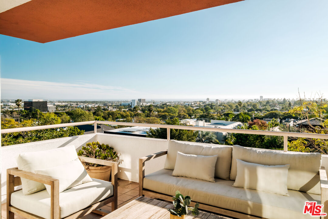 905 Berkeley Street Santa Monica, CA 90403 - Photo 14 of 33