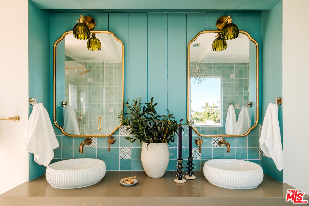 905 Berkeley Street Santa Monica, CA 90403 - Photo 16 of 33