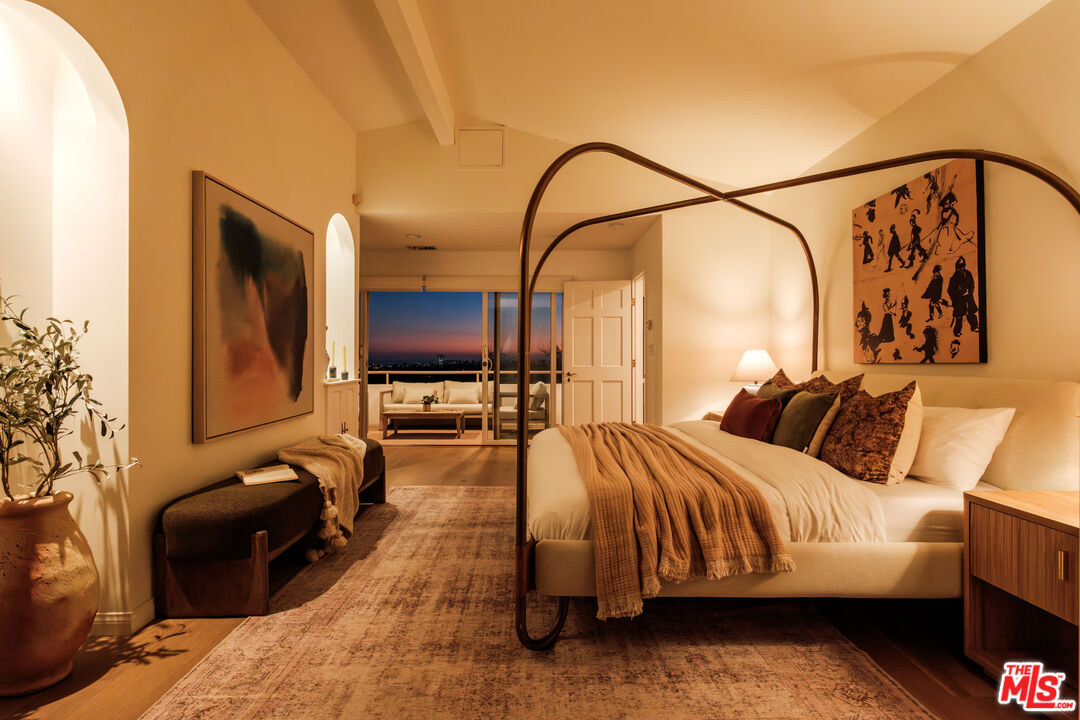 905 Berkeley Street Santa Monica, CA 90403 - Photo 31 of 33