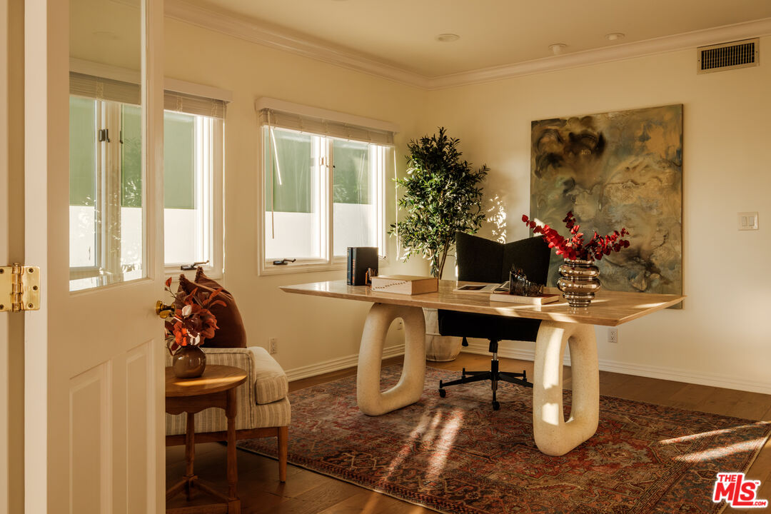 905 Berkeley Street Santa Monica, CA 90403 - Photo 32 of 33