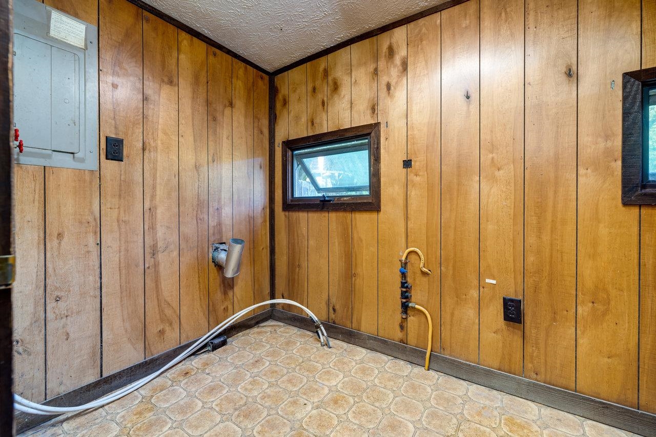 3072 Pine Grove Road Stanley, VA 22851 - Photo 10 of 75 Gallery Image 10