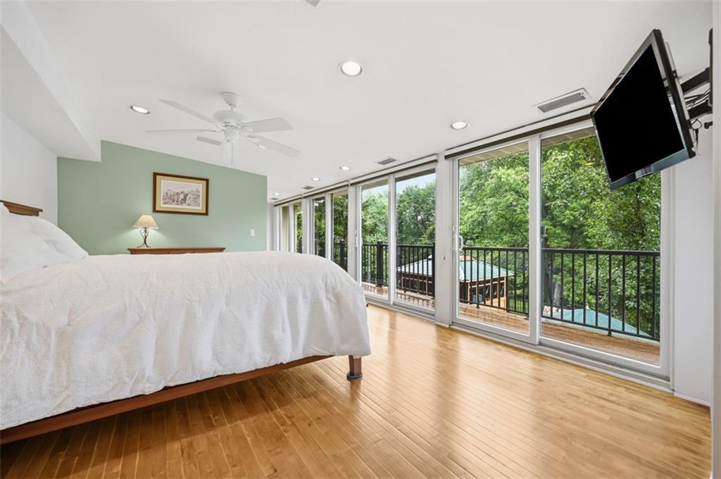 2156 Reis Run Road Pittsburgh, PA 15237 - Photo 17 of 47