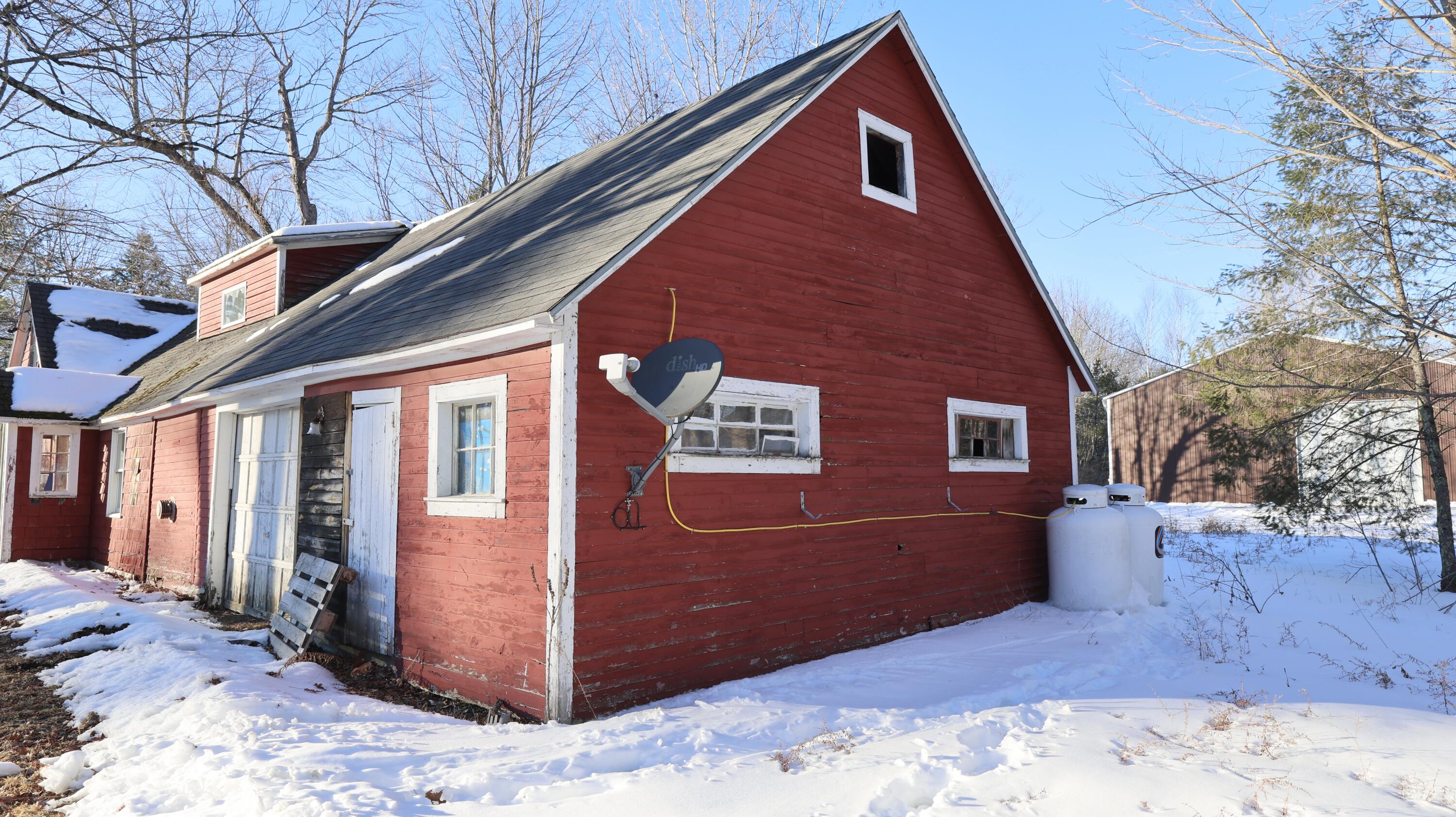 197 Smithfield Road Belgrade, ME 04917 - Photo 8 of 62 IMG_5606