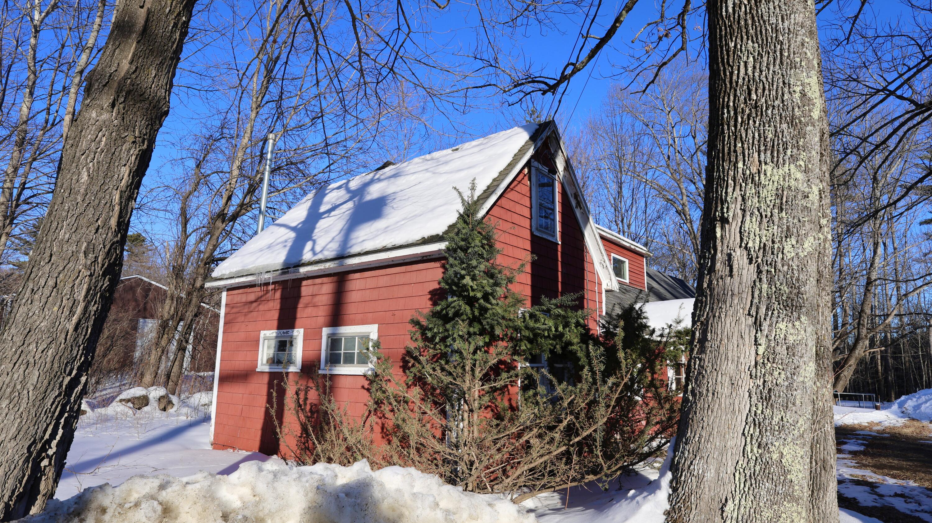 197 Smithfield Road Belgrade, ME 04917 - Photo 9 of 62 IMG_5596