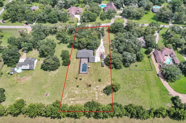 a view of a lush green field