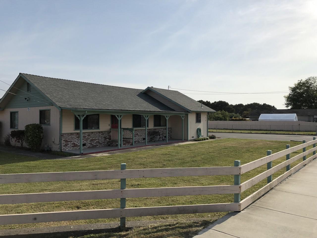 916 School Road McKinleyville, CA 95519 - Photo 8 of 33