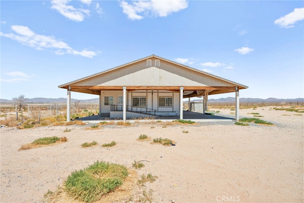 36990 Cambria Road Lucerne Valley, CA 92356 - Photo 10 of 47